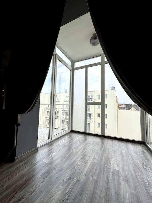 Ultra Central Premium Duplex Budapest Luaran gambar
